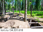 Траншеи полного профиля. Мемориально-исторический район Куутерселькя 1944 г. Поселок Лебяжье. Выборгский район. Ленинградская область. Стоковое фото, фотограф Сергей Афанасьев / Фотобанк Лори