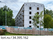 Москва, улица Дмитрия Ульянова, снос жилого дома по программе реновации жилого фонда (2020 год). Редакционное фото, фотограф glokaya_kuzdra / Фотобанк Лори