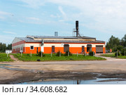 Городское кладбище животных. Административный корпус, крематорий. Санкт-Петербург (2020 год). Редакционное фото, фотограф Александр Щепин / Фотобанк Лори