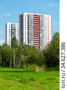 Современные жилые дома. Ириновский проспект, 32, 34. Санкт-Петербург (2020 год). Стоковое фото, фотограф Александр Щепин / Фотобанк Лори