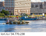 Военный патрульный катер П-437 "Григорий Давиденко" (Проект "Раптор"). Военные корабли на параде в День ВМФ. Санкт-Петербург (2020 год). Редакционное фото, фотограф Сергей Афанасьев / Фотобанк Лори