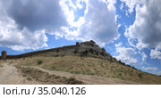 Castle on the rocky mountain (2020 год). Редакционное фото, фотограф Антон Соваренко / Фотобанк Лори