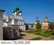 Bishops court of Rostov Kremlin (2019 год). Редакционное фото, фотограф Юлия Бабкина / Фотобанк Лори