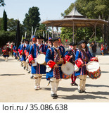 Costumed procession on National Day of Catalonia (2018 год). Редакционное фото, фотограф Яков Филимонов / Фотобанк Лори