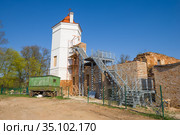 Реставрация стен Гольшанского замка. Белоруссия (2019 год). Стоковое фото, фотограф Виктор Карасев / Фотобанк Лори