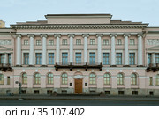 Особняк Лаваль, входящий в комплекс зданий Конституционного суда РФ, Санкт-Петербург (2020 год). Редакционное фото, фотограф Валентина Качалова / Фотобанк Лори