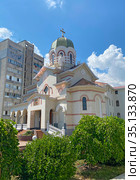Церковь иконы Божией Матери Всецарица, Партенит, Крым (2020 год). Редакционное фото, фотограф Мария Кылосова / Фотобанк Лори