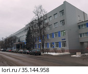 Здание станции переливания крови на улице Поликарпова в Москве (2020 год). Редакционное фото, фотограф Максим Гулячик / Фотобанк Лори