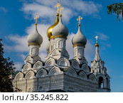 Москва, Замоскворечье, Храм Святителя Николая Мирликийского в Пыжах (2020 год). Редакционное фото, фотограф glokaya_kuzdra / Фотобанк Лори