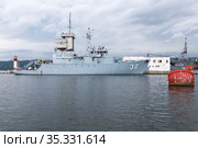 Tripartite-class minehunter hull number 32 of Bulgarian Navy (2014 год). Редакционное фото, фотограф EugeneSergeev / Фотобанк Лори