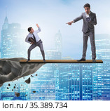 Angry unwise boss shouting and yelling at this important employe. Стоковое фото, фотограф Elnur / Фотобанк Лори