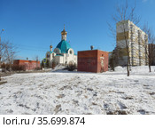 Церковь Новомучеников и Исповедников Российских в Новокосино. Салтыковская улица, 41. Город Москва. Россия (2021 год). Стоковое фото, фотограф lana1501 / Фотобанк Лори