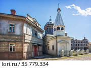 Москва, Мосфильм. Декорации старинных домов и улиц в музее. (2021 год). Редакционное фото, фотограф Baturina Yuliya / Фотобанк Лори