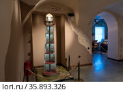 Модель маяка Сескар в разрезе в музее "Дом Маяков". Кронштадт. Санкт-Петербург (2021 год). Редакционное фото, фотограф Румянцева Наталия / Фотобанк Лори