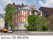 Москва, Серебрянический переулок, дом 15. Бывшее здание богадельни (2021 год). Редакционное фото, фотограф Илюхина Наталья / Фотобанк Лори