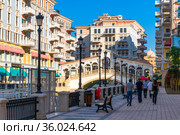Doha, Qatar - Nov 23. 2019. Architecture of Qanat Quartier on Pearl Island. Редакционное фото, фотограф Володина Ольга / Фотобанк Лори