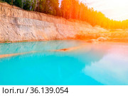 beautiful turquoise color of water in a kaolin quarry near the city of Kyshtym, Chelyabinsk region in Russia. Стоковое фото, фотограф Акиньшин Владимир / Фотобанк Лори