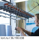 Thread rewinding machine shot. Стоковое фото, фотограф Гурьянов Андрей / Фотобанк Лори