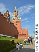 Спасская и Царская башни Кремля. Район Хамовники. Город Москва. Россия (2021 год). Редакционное фото, фотограф lana1501 / Фотобанк Лори