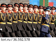 Воспитанники Тверского (Калининского) военного суворовского училища во время генеральной репетиции парада на Красной площади в честь Дня Победы (2021 год). Редакционное фото, фотограф Free Wind / Фотобанк Лори