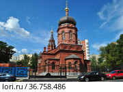 Храм Благовещения Пресвятой Богородицы в Сокольниках - собор ВДВ России. Улица Матросская Тишина, 9. Район Сокольники. Город Москва (2014 год). Редакционное фото, фотограф lana1501 / Фотобанк Лори