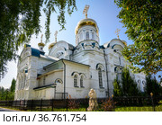 View of the Trinity Cathedral of the Raifa Monastery in Kazan, Russia (2021 год). Стоковое фото, фотограф Сергей Фролов / Фотобанк Лори