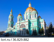 Москва.  Елоховский собор (2021 год). Редакционное фото, фотограф Галина Савина / Фотобанк Лори