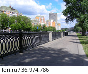 Госпитальная набережная. Басманный район. Город Москва (2011 год). Редакционное фото, фотограф lana1501 / Фотобанк Лори