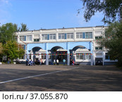 Школа № 1048 (ГБОУ школа № 2127 корпус 1). Салтыковская улица, 13б. Район Новокосино. Город Москва (2011 год). Редакционное фото, фотограф lana1501 / Фотобанк Лори