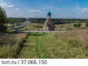 Россия, Московская область, Можайский городской округ, деревня Ельня, Покровская церковь (2021 год). Редакционное фото, фотограф glokaya_kuzdra / Фотобанк Лори