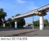 Московская монорельсовая транспортная дорога. Продольный проезд. Город Москва (2012 год). Редакционное фото, фотограф lana1501 / Фотобанк Лори