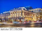 Здание Малого Театра в Москве (2021 год). Редакционное фото, фотограф Baturina Yuliya / Фотобанк Лори