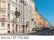 Улица Рубинштейна. Санкт-Петербург (2019 год). Редакционное фото, фотограф Александр Щепин / Фотобанк Лори