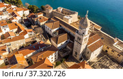 Aerial view of historic Adriatic town of Krk , Island of Krk, Kvarner bay of Adriatic sea, Croatia, Europe. Стоковое фото, фотограф Matej Kastelic / Фотобанк Лори