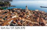 Aerial view of historic Adriatic town of Krk , Island of Krk, Kvarner bay of Adriatic sea, Croatia, Europe. Стоковое фото, фотограф Matej Kastelic / Фотобанк Лори