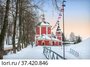 Успенская церковь, Кремлевская улица, Суздаль (2022 год). Редакционное фото, фотограф Baturina Yuliya / Фотобанк Лори