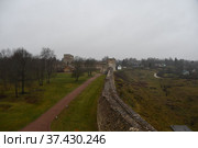 Древняя крепость Изборск (2021 год). Стоковое фото, фотограф syngach / Фотобанк Лори
