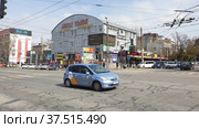 Торговый центр "Мега Трейд". Улица Байтик Баатыра, 67/1. Город Бишкек. Киргизия (2022 год). Редакционное фото, фотограф lana1501 / Фотобанк Лори