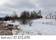 Никольский храм село Матрёнино, Волоколамский район (2022 год). Редакционное фото, фотограф Дмитрий Неумоин / Фотобанк Лори