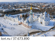 Вологда зимой. Вид с воздуха на исторический центр и кремль. Vologda in winter. Aerial view of the historical center and the Kremlin (2022 год). Стоковое фото, фотограф Евгений Романов / Фотобанк Лори