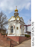 Часовня Пантелеимона в городе Руза, Московская область (2022 год). Редакционное фото, фотограф Диана Лукьянова / Фотобанк Лори