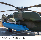 Волгоградская область, Средняя Ахтуба, Россия. Боевой ударный вертолет Ми-28 на аэродроме. (2021 год). Редакционное фото, фотограф Андрей Цыганков / Фотобанк Лори