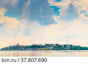 Остров-град Свияжск. Республика Татарстан. Россия (2021 год). Стоковое фото, фотограф E. O. / Фотобанк Лори