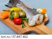 Country style baked merluccius. Стоковое фото, фотограф Яков Филимонов / Фотобанк Лори
