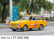 Trabant 601 (2013 год). Редакционное фото, фотограф Art Konovalov / Фотобанк Лори