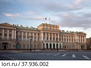 Mariinsky Palace in St. Petersburg (2022 год). Стоковое фото, фотограф Юлия Бабкина / Фотобанк Лори