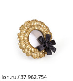 Golden round frame with black mourning ribbon for paintings, mirrors or photo isolated on white background. Стоковое фото, фотограф Елена  Попкова / Фотобанк Лори