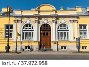 Соляной городок со стороны улицы Пестеля. Санкт-Петербург (2019 год). Редакционное фото, фотограф Александр Щепин / Фотобанк Лори