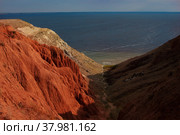 Александровский грабен (2021 год). Стоковое фото, фотограф Копылова Ирина / Фотобанк Лори