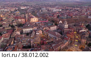 Evening aerial view of town of Vik. Spain. Стоковое видео, видеограф Яков Филимонов / Фотобанк Лори